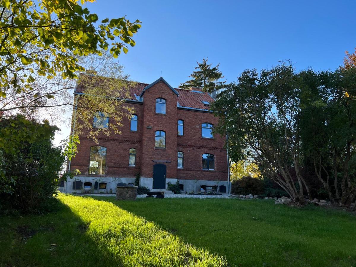 Ublik Stacja Apartment Екстериор снимка